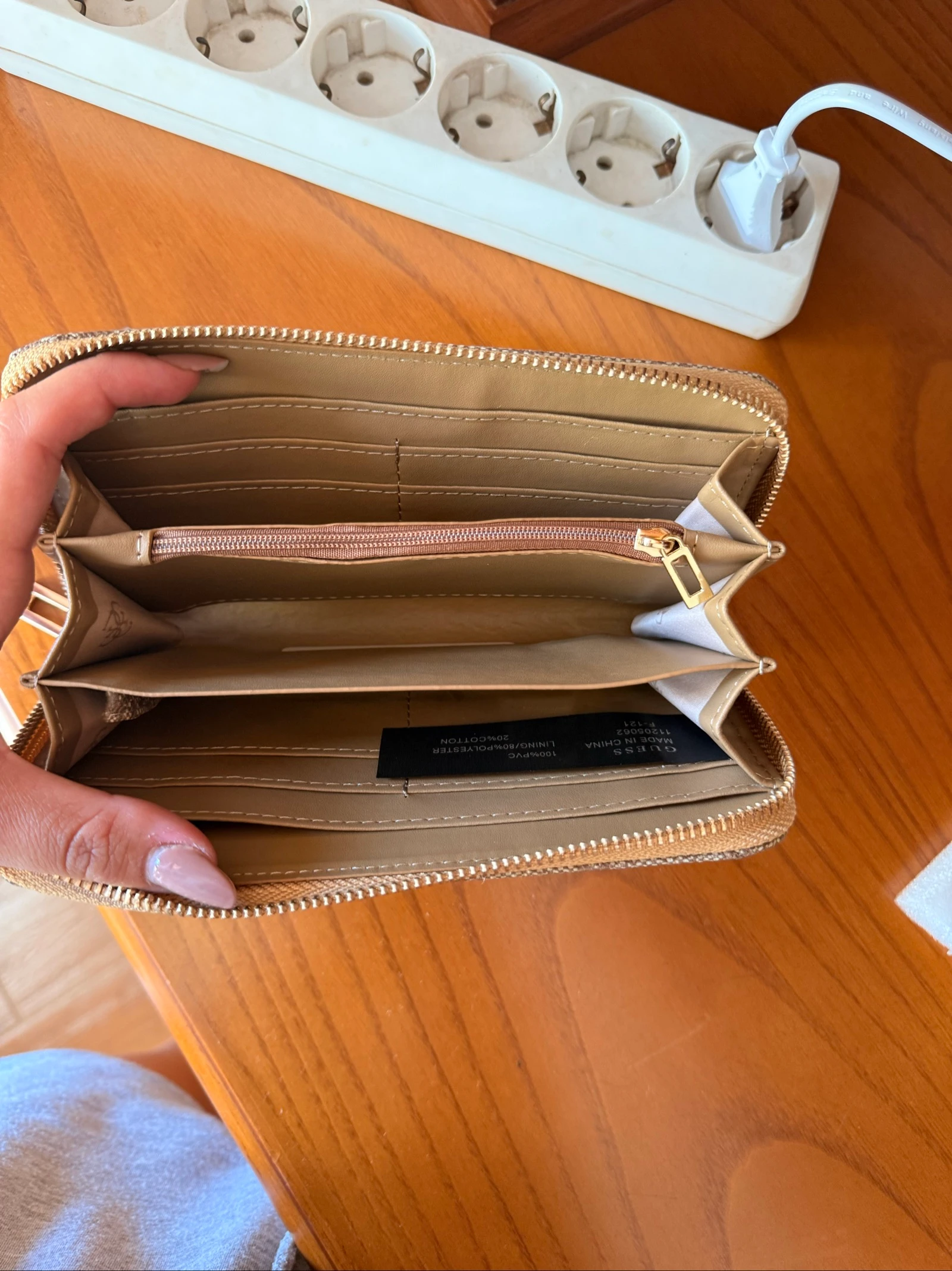 Guess women's wallet – photo 3
